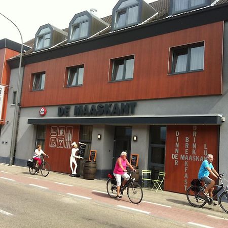 Hotel De Maaskant Maaseik Εξωτερικό φωτογραφία