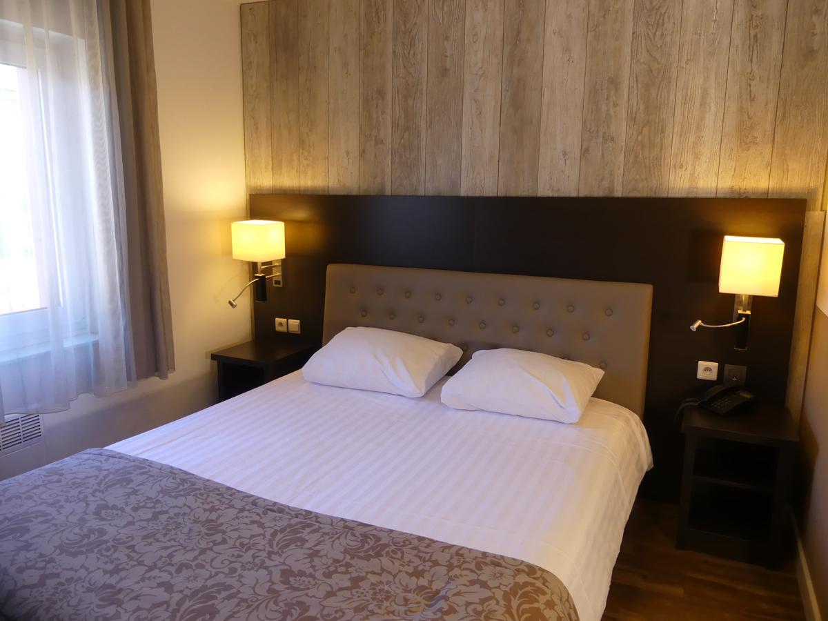 Hotel De Maaskant Maaseik Εξωτερικό φωτογραφία
